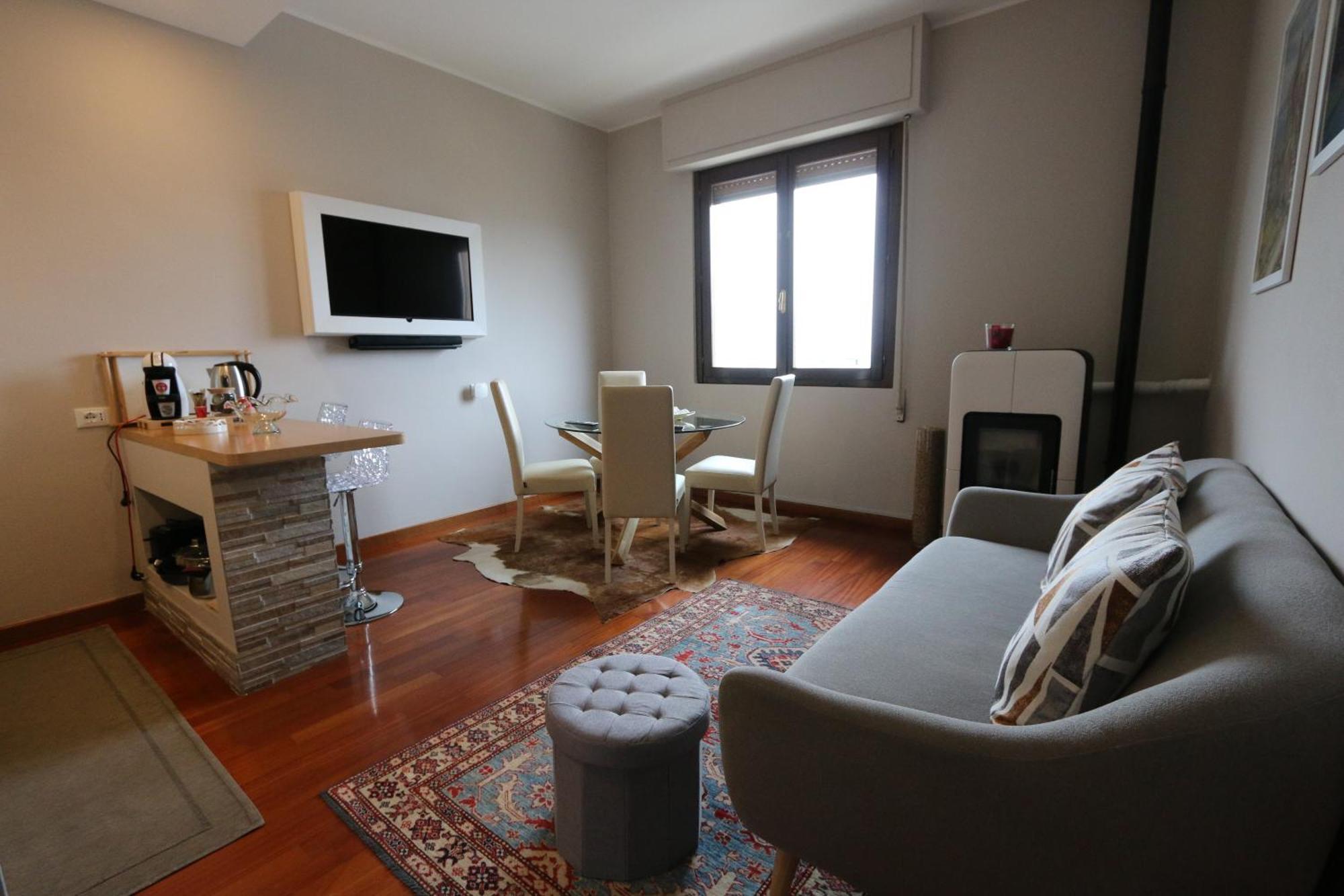 Casa Monia Apartment Roe